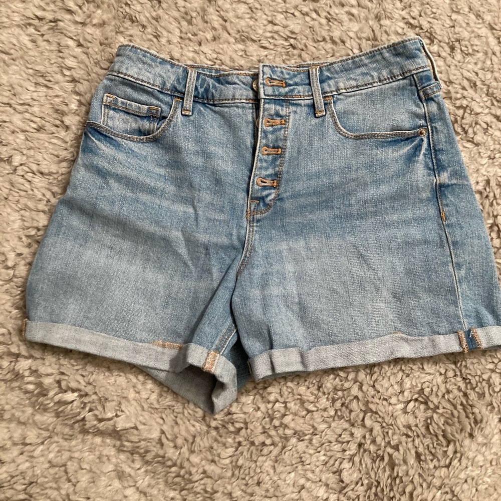 High waisted jean shorts